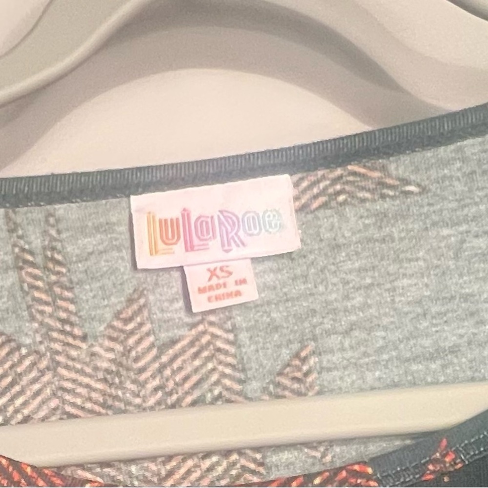 LuLaRoe Green and Orange Patterned Blouse - Picture 4 of 4